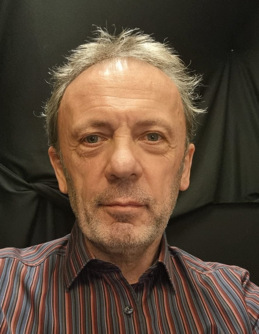 Nicolas L.